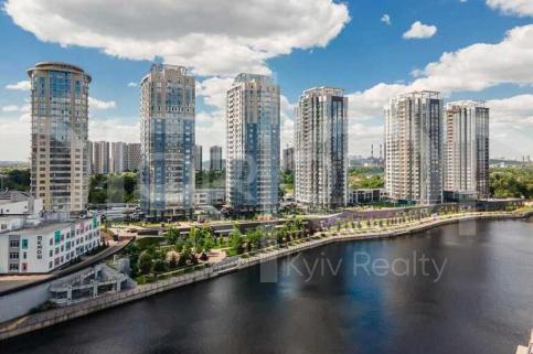 ЖК RiverStone